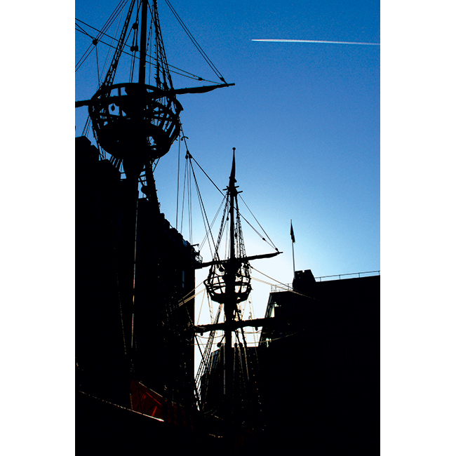Golden Hinde